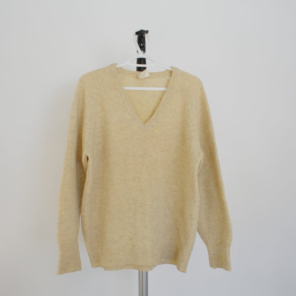 Sz 42 (M/L)- VTG‎ St. Michael Shetland Wool Elbow Patch V-Neck Knit Sweater